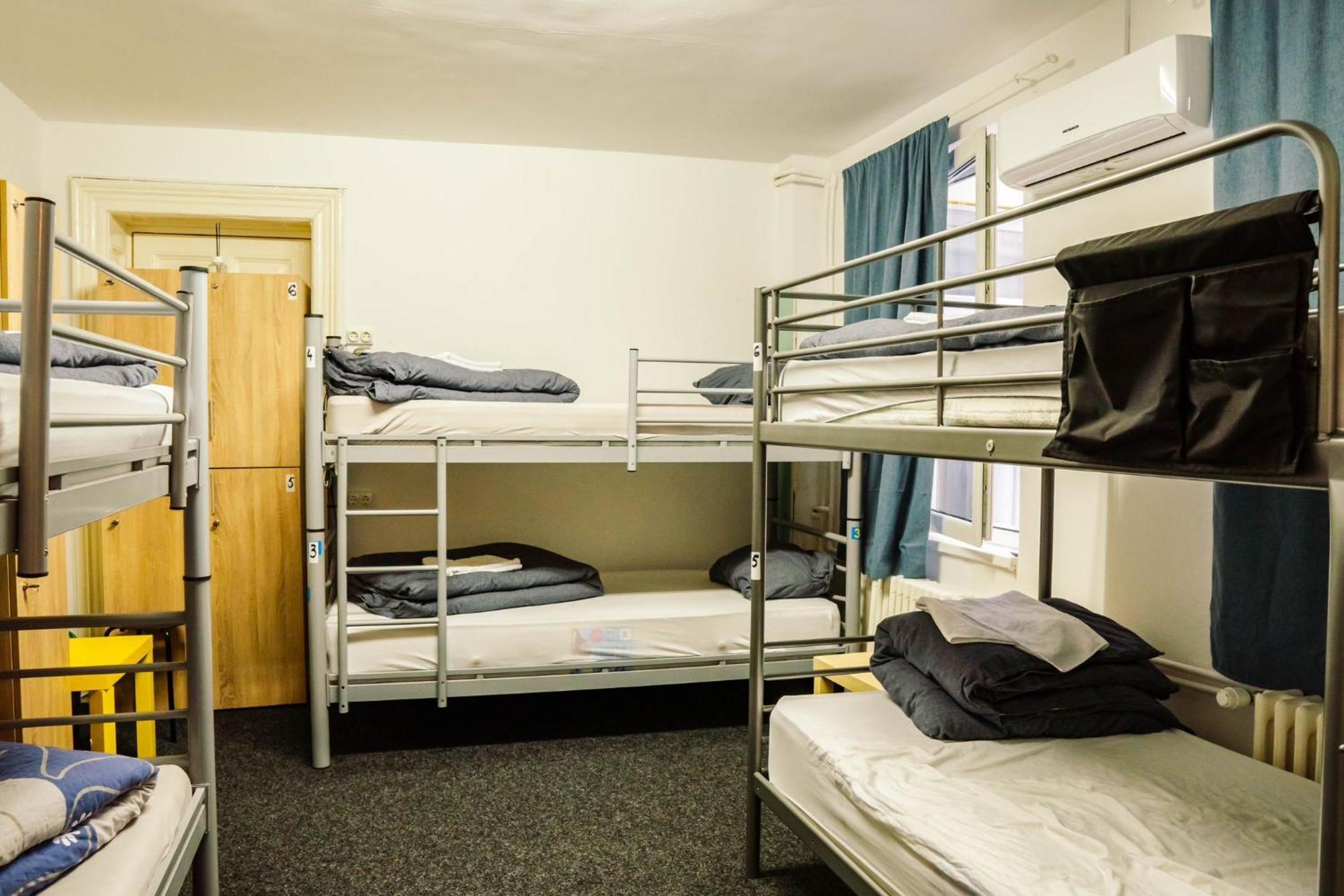 Hostel Sport Bucarest Extérieur photo