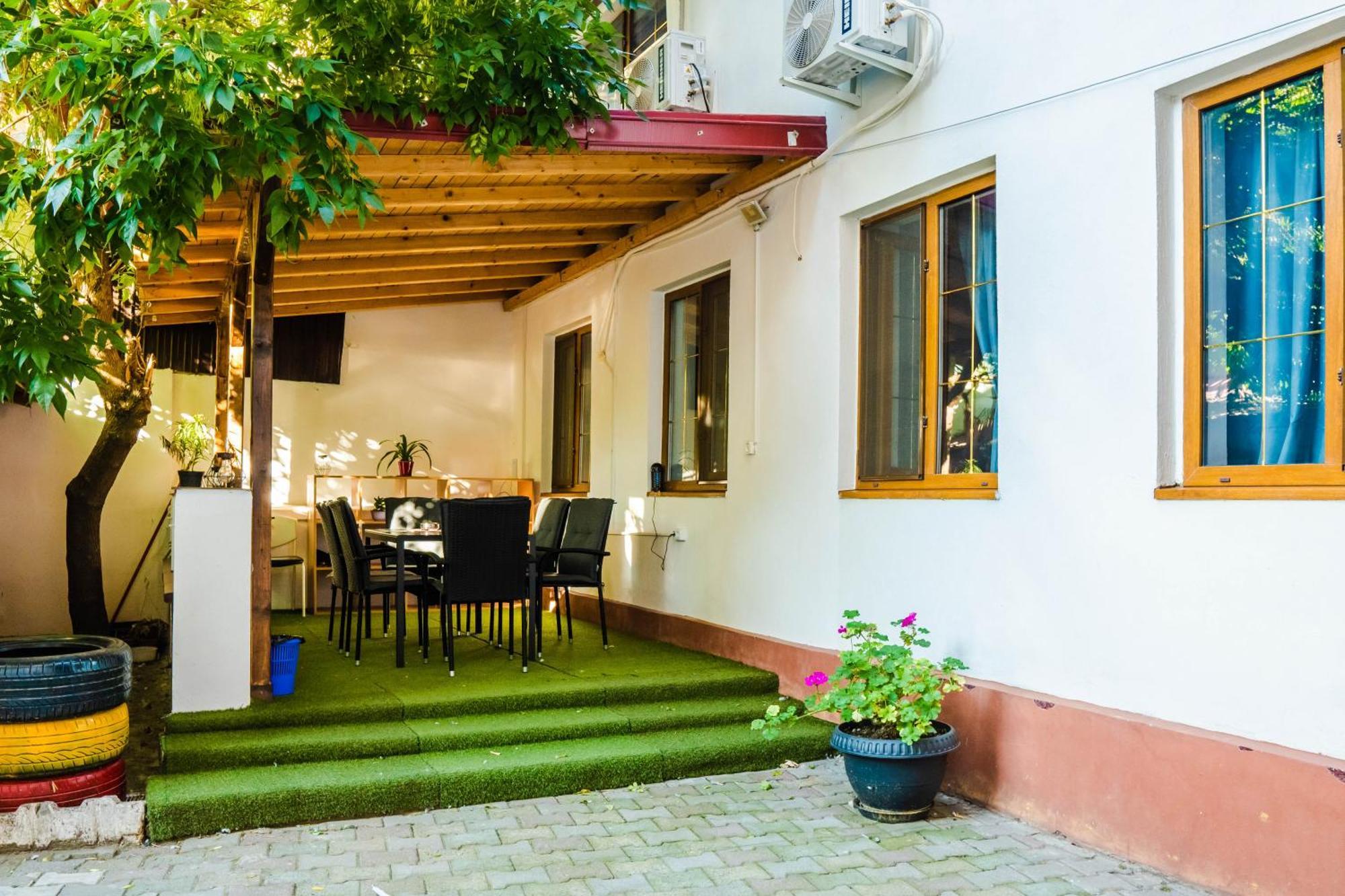 Hostel Sport Bucarest Extérieur photo