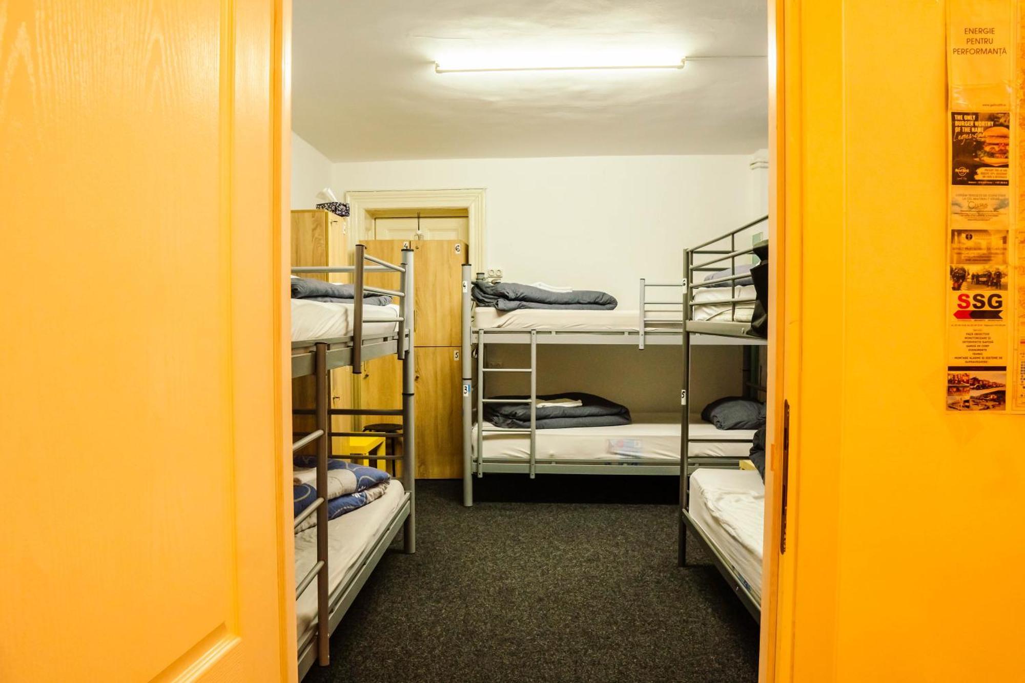 Hostel Sport Bucarest Extérieur photo